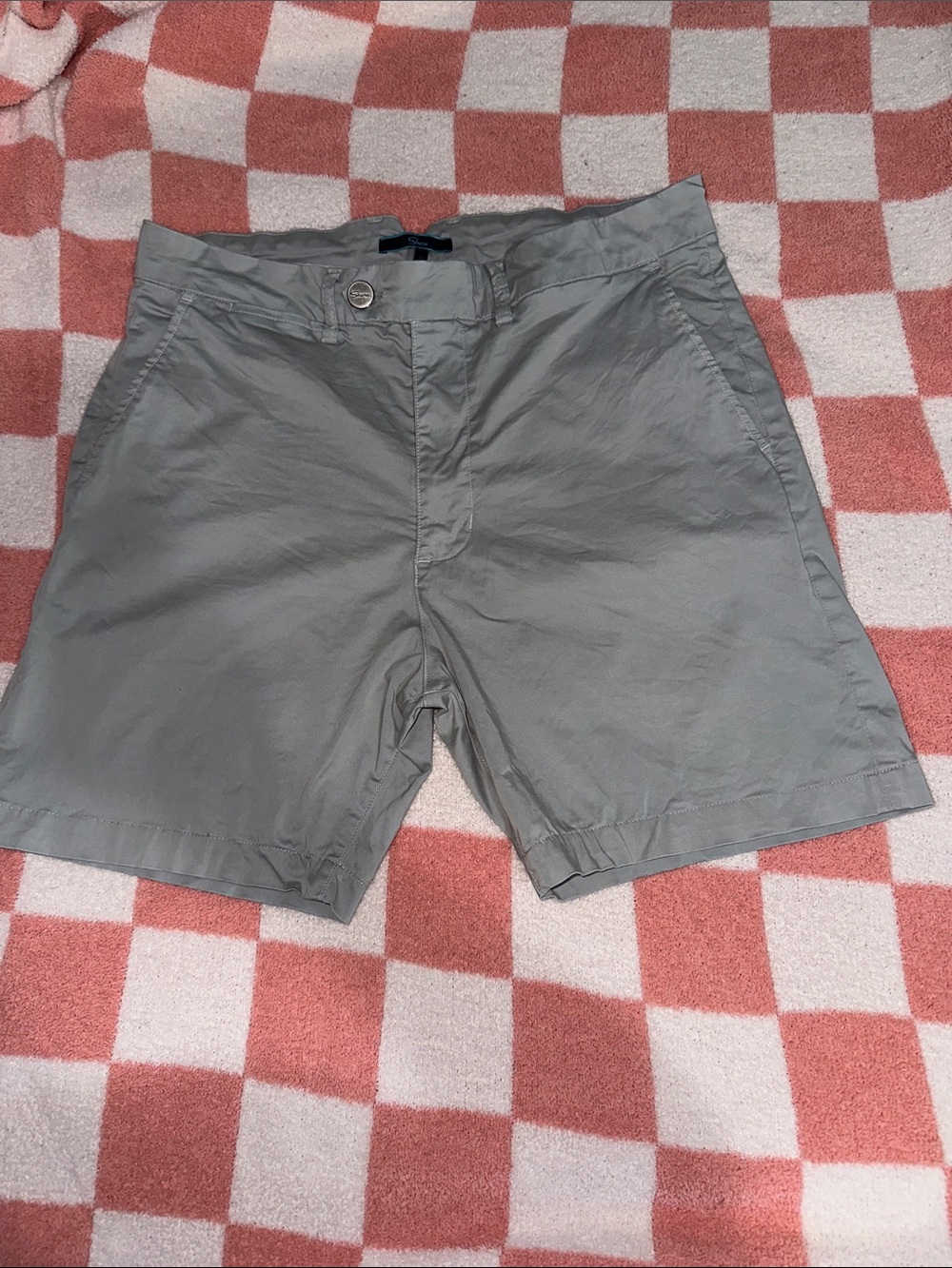 Men's Gray Cargo Shorts with Utility Pockets
